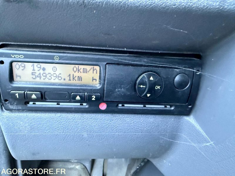 RENAULT 320 DCI - 2006 - 549 396km - Tegljač: slika 5 RENAULT 320 DCI - 2006 - 549 396km - Tegljač: slika 5
