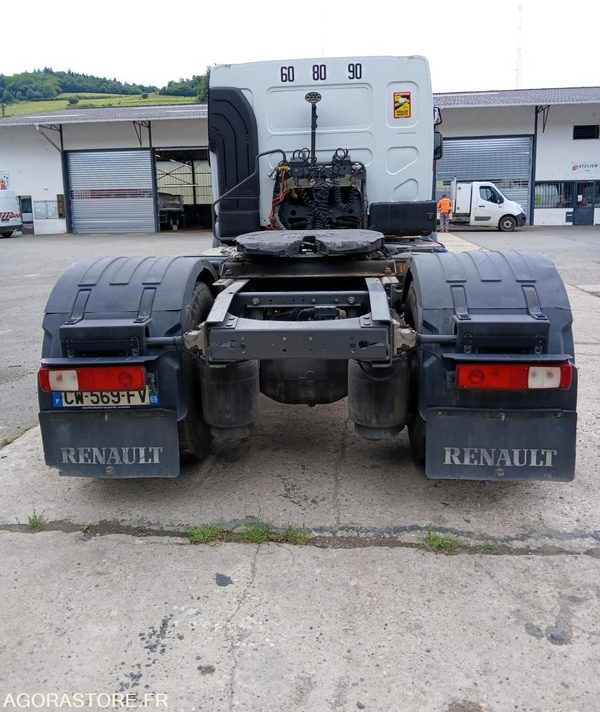 RENAULT TRR PREMIUM 430 - 2013 / 595390 KM - CW-569-FV (M56500) - Tegljač: slika 4 RENAULT TRR PREMIUM 430 - 2013 / 595390 KM - CW-569-FV (M56500) - Tegljač: slika 4