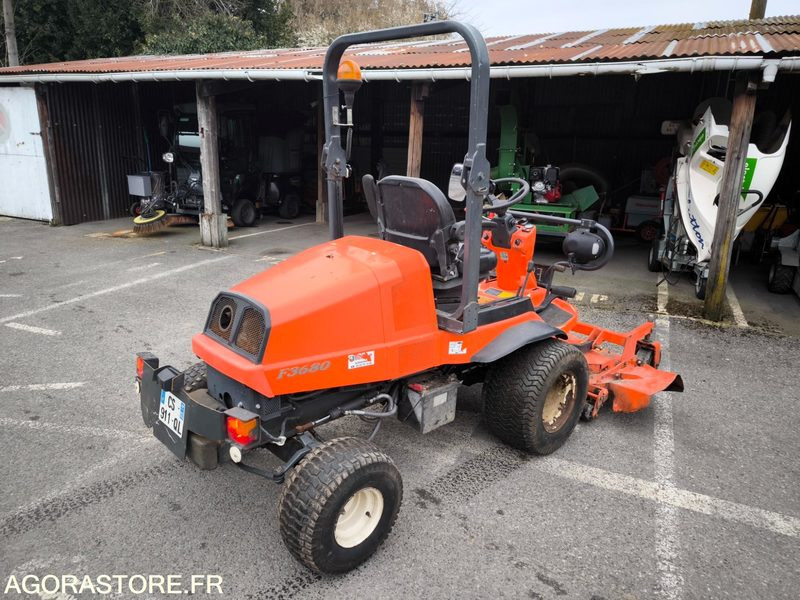 Tondeuse KUBOTA F3680 3688 heures 2013 - Baštenska kosačica: slika 1 Tondeuse KUBOTA F3680 3688 heures 2013 - Baštenska kosačica: slika 1