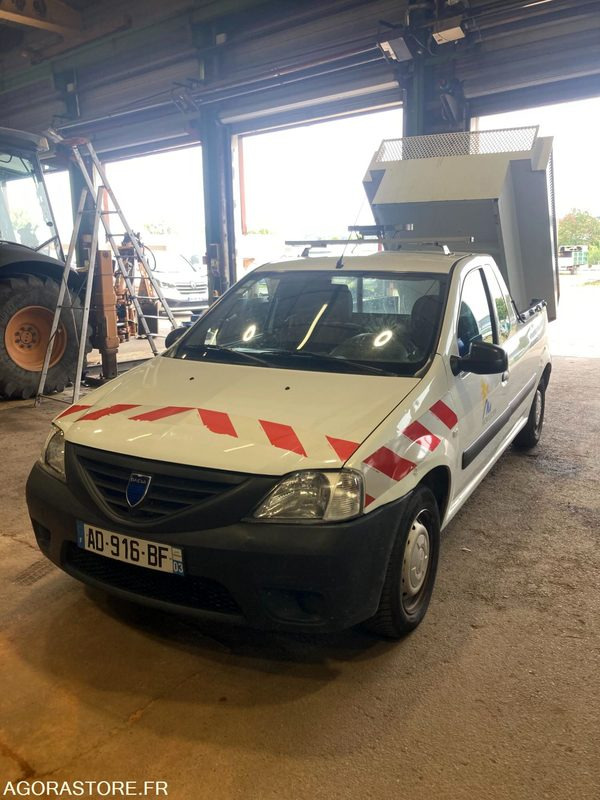 VEHICULE BENNE DACIA LOGAN PICK UP - Dostavno vozilo kiper: slika 2 VEHICULE BENNE DACIA LOGAN PICK UP - Dostavno vozilo kiper: slika 2