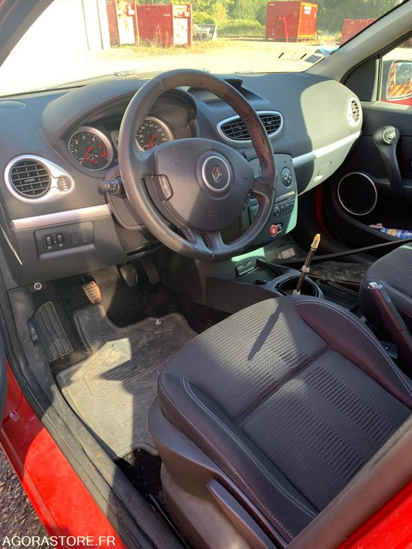 VL RENAULT CLIO3 AB102YS - Automobil: slika 5 VL RENAULT CLIO3 AB102YS - Automobil: slika 5