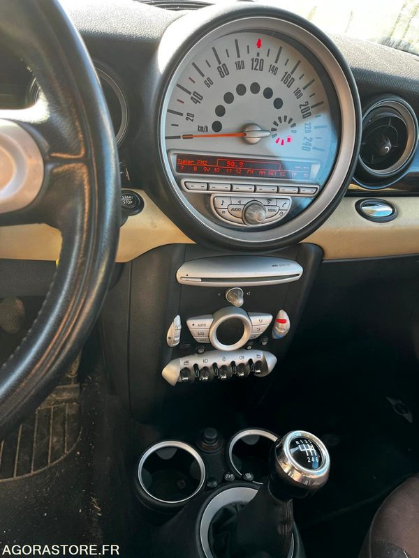 Karavan mini clubman 1.6ess 2009 169000km: slika 8