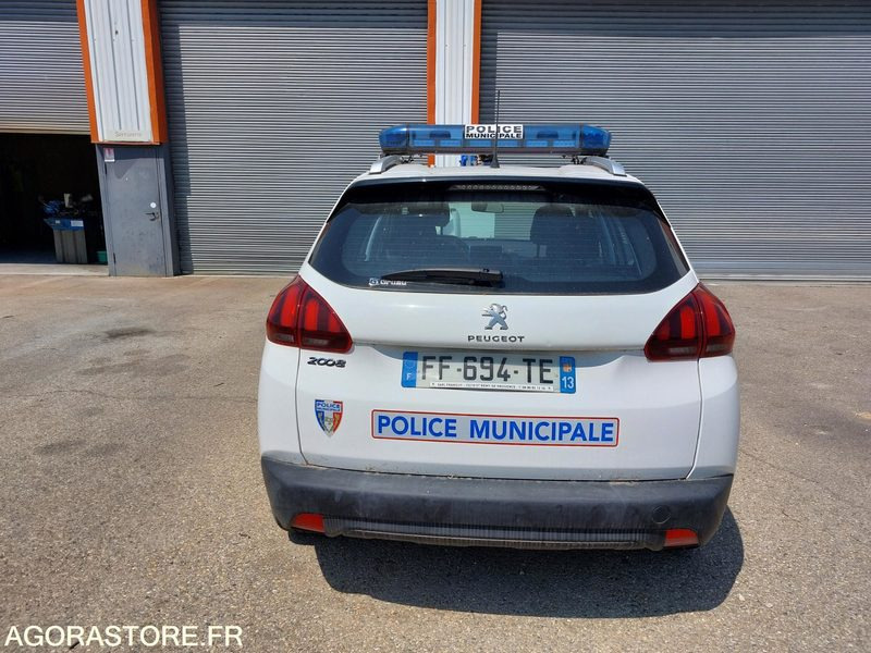 Peugeot 2008 police municipale - SUV: slika 2 Peugeot 2008 police municipale - SUV: slika 2