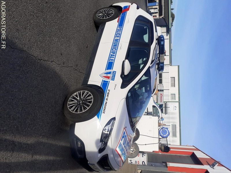 Peugeot 2008 police municipale - SUV: slika 4 Peugeot 2008 police municipale - SUV: slika 4