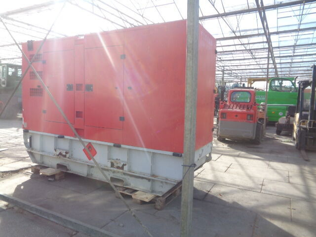 Doosan G150 - Set generatora: slika 2 Doosan G150 - Set generatora: slika 2