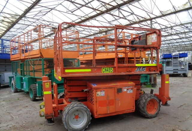 JLG 260 RT - Lift u obliku makaza: slika 1 JLG 260 RT - Lift u obliku makaza: slika 1