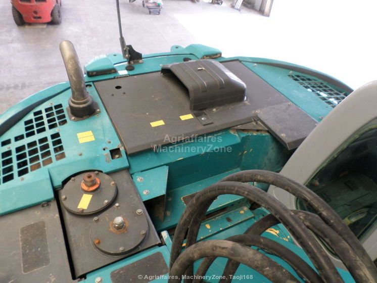 Bager guseničar Kobelco Kobelco NH E 235 BSR-2: slika 8