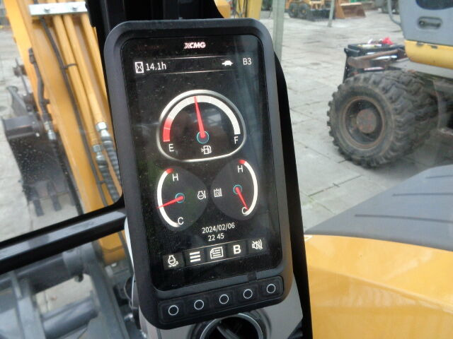 Kubota XE55GA - Mini bager: slika 3 Kubota XE55GA - Mini bager: slika 3