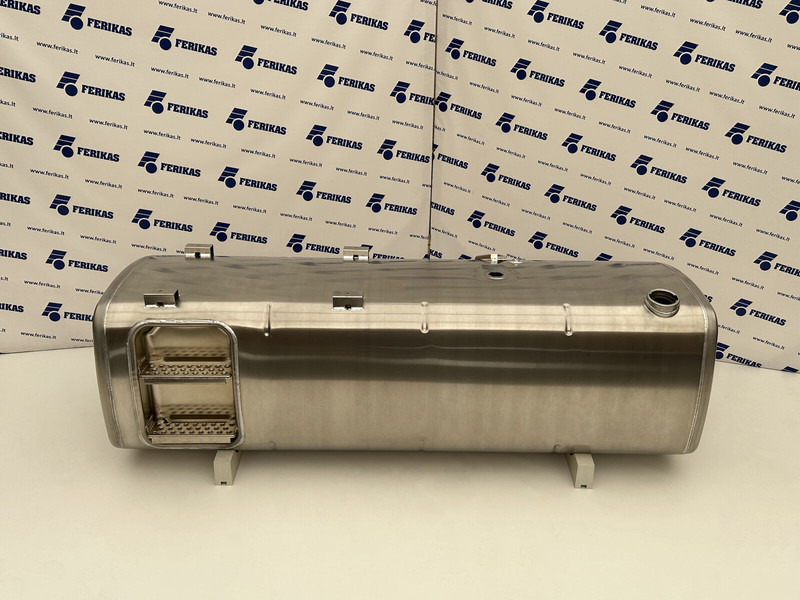 DAF New aluminum fuel tank 765L - Rezervoar za gorivo za Kamion: slika 1 DAF New aluminum fuel tank 765L - Rezervoar za gorivo za Kamion: slika 1