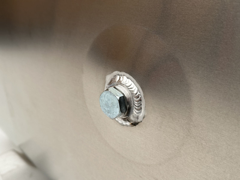 Novu Rezervoar za gorivo za Kamion Iveco New aluminum fuel tank 350L: slika 6 Novu Rezervoar za gorivo za Kamion Iveco New aluminum fuel tank 350L: slika 6