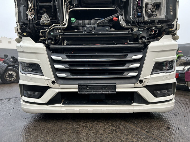 MAN complete bumper - Branik za Kamion: slika 1 MAN complete bumper - Branik za Kamion: slika 1
