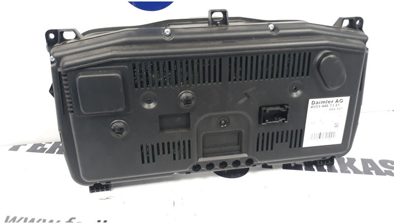 Mercedes-Benz Actros MP4 - Komandna tabla za Kamion: slika 4 Mercedes-Benz Actros MP4 - Komandna tabla za Kamion: slika 4