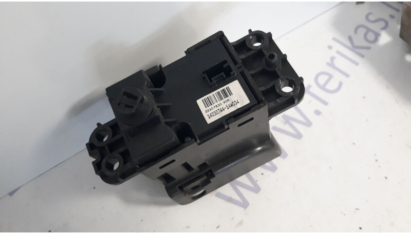 Volvo parking brake switch - Komandna tabla za Kamion: slika 3 Volvo parking brake switch - Komandna tabla za Kamion: slika 3