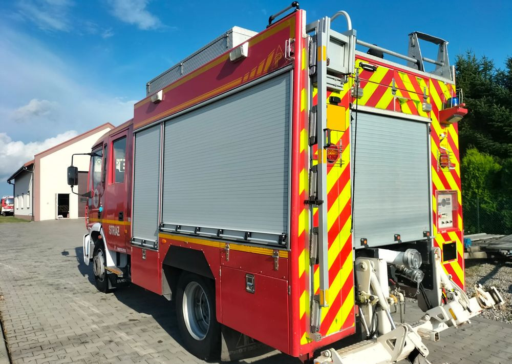 Iveco Eurocargo 140E24 Straż Strażacki pożarniczy feuerwehr hasici vatrogasno - Vatrogasni kamion: slika 3 Iveco Eurocargo 140E24 Straż Strażacki pożarniczy feuerwehr hasici vatrogasno - Vatrogasni kamion: slika 3
