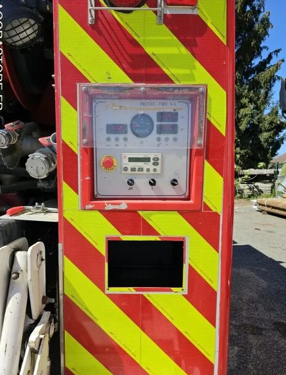 Iveco Eurocargo 140E24 Straż Strażacki pożarniczy feuerwehr hasici vatrogasno - Vatrogasni kamion: slika 5 Iveco Eurocargo 140E24 Straż Strażacki pożarniczy feuerwehr hasici vatrogasno - Vatrogasni kamion: slika 5