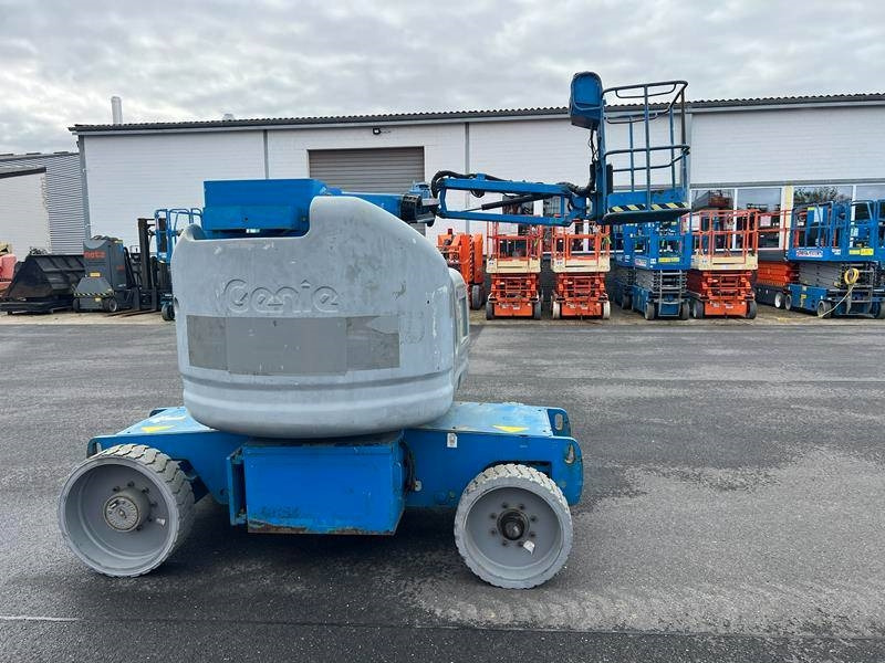 Zglobna platforma Genie Z40/23 NRJ elektro 14m (1825): slika 14 Zglobna platforma Genie Z40/23 NRJ elektro 14m (1825): slika 14