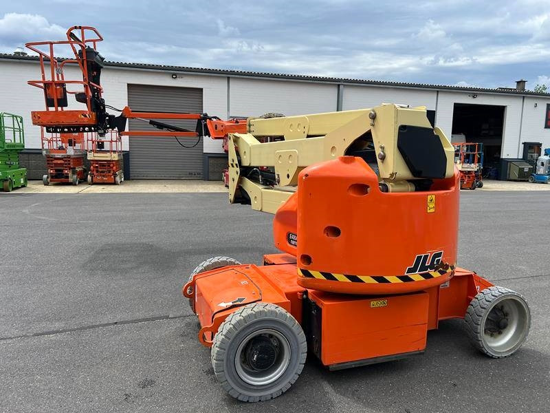 Zglobna platforma JLG E400AJPN elektro 14m (1779): slika 15 Zglobna platforma JLG E400AJPN elektro 14m (1779): slika 15