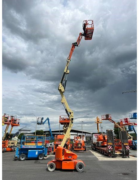 Zglobna platforma JLG E400AJPN elektro 14m (1779): slika 13 Zglobna platforma JLG E400AJPN elektro 14m (1779): slika 13