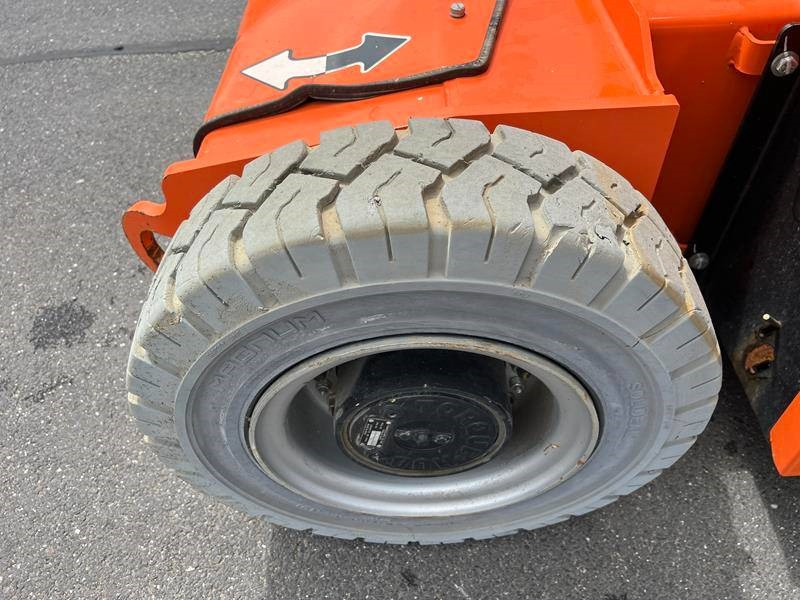 Zglobna platforma JLG E400AJPN elektro 14m (1779): slika 19 Zglobna platforma JLG E400AJPN elektro 14m (1779): slika 19