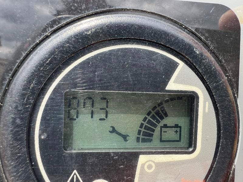 Zglobna platforma JLG E400AJPN elektro 14m (1779): slika 10 Zglobna platforma JLG E400AJPN elektro 14m (1779): slika 10