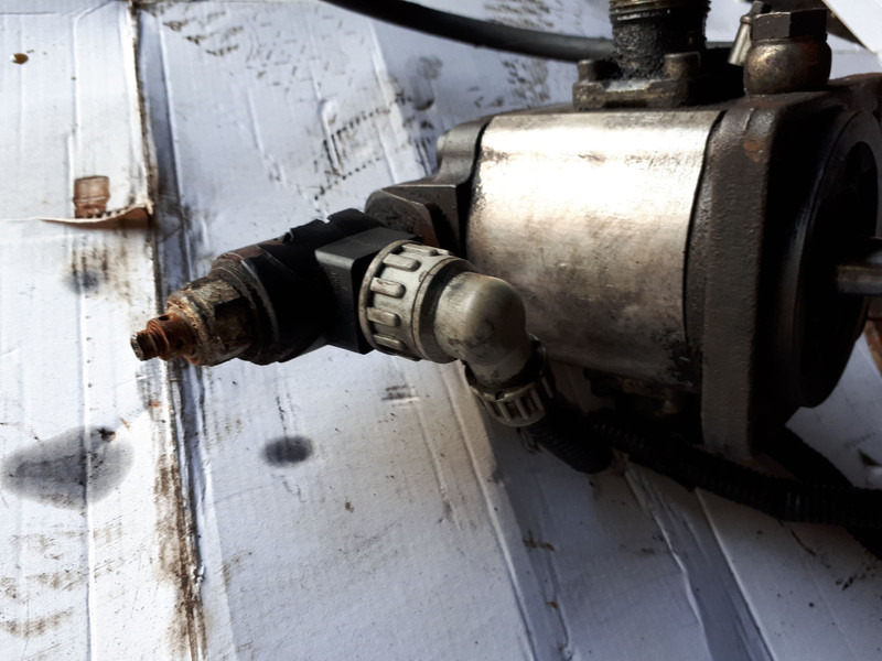 MAN BOSCH /SAUER - Radijator: slika 3 MAN BOSCH /SAUER - Radijator: slika 3