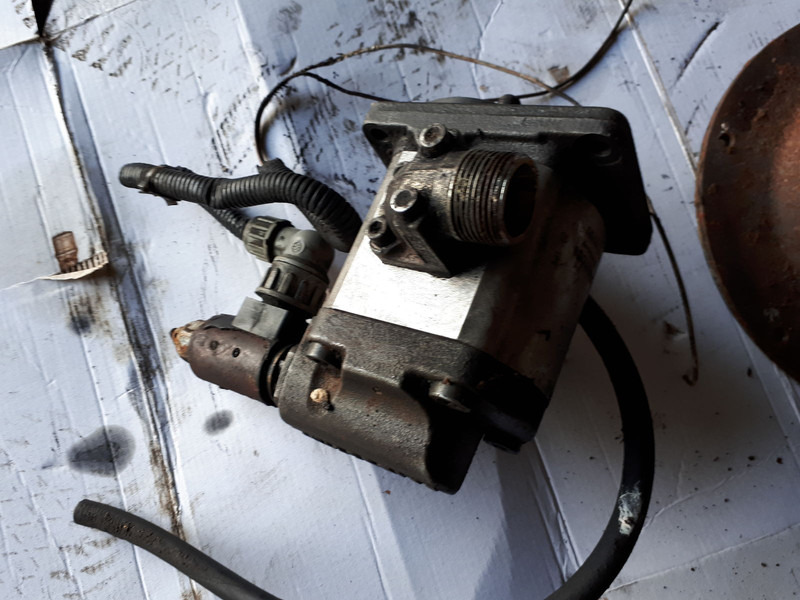 MAN BOSCH /SAUER - Radijator: slika 4 MAN BOSCH /SAUER - Radijator: slika 4