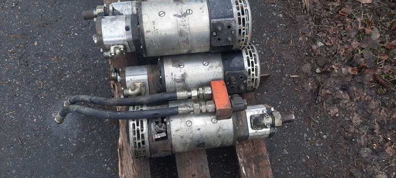 SAUER-DANFOSS 470177 SCANIA - Pumpa za ulje: slika 1 SAUER-DANFOSS 470177 SCANIA - Pumpa za ulje: slika 1