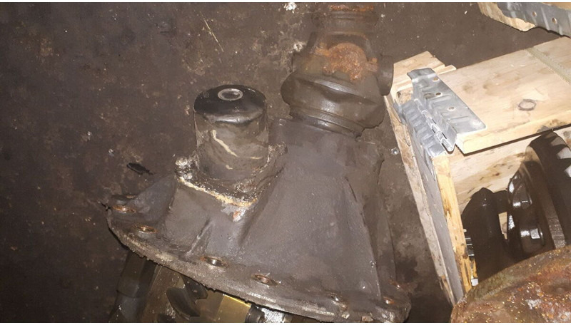 Scania R660 - 2.92 .\ 3.07\3.80 \3.50 \4.22/ 4.88/. 5.57 - Diferencijalna brzina: slika 1 Scania R660 - 2.92 .\ 3.07\3.80 \3.50 \4.22/ 4.88/. 5.57 - Diferencijalna brzina: slika 1