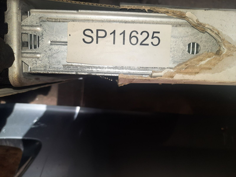 Scania man - Radijator: slika 4 Scania man - Radijator: slika 4