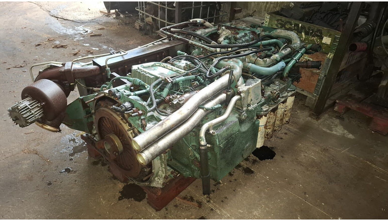 Volvo DH12D 420EC01. DH12E340EC06 . - Motor: slika 3 Volvo DH12D 420EC01. DH12E340EC06 . - Motor: slika 3