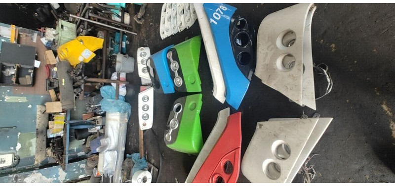 Volvo магнетолы . B12 . Ивеко - Branik: slika 2 Volvo магнетолы . B12 . Ивеко - Branik: slika 2