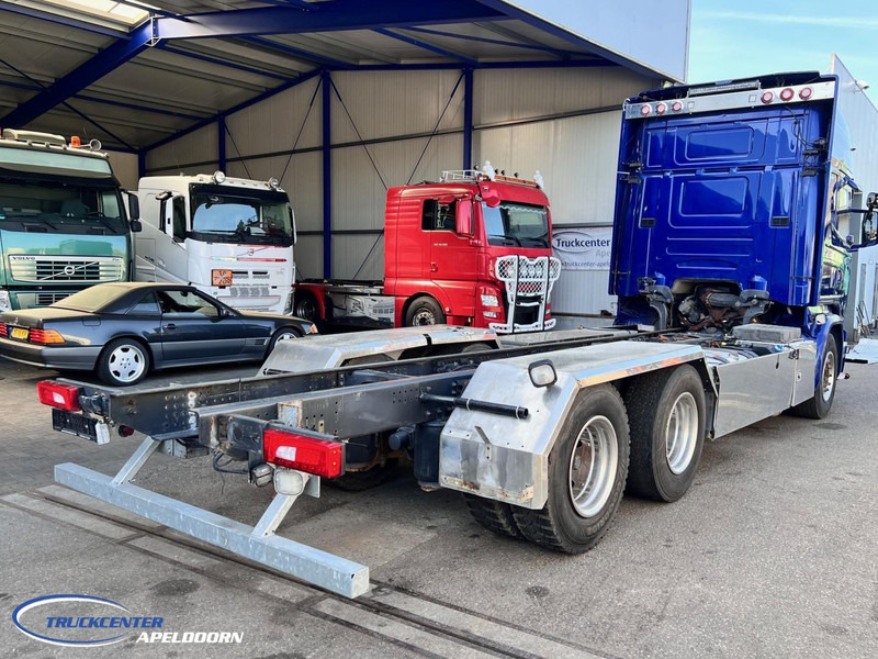 Scania R730 V8 6x4, Retarder, Clutch! PTO - Kamion sa golom šasijom i zatvorenom kabinom: slika 2 Scania R730 V8 6x4, Retarder, Clutch! PTO - Kamion sa golom šasijom i zatvorenom kabinom: slika 2