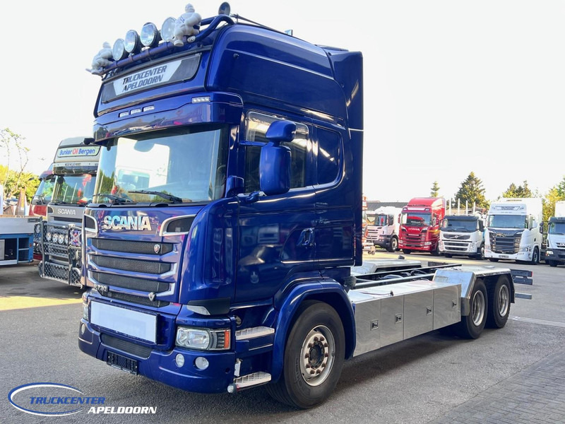 Scania R730 V8 6x4, Retarder, Clutch! PTO - Kamion sa golom šasijom i zatvorenom kabinom: slika 3 Scania R730 V8 6x4, Retarder, Clutch! PTO - Kamion sa golom šasijom i zatvorenom kabinom: slika 3
