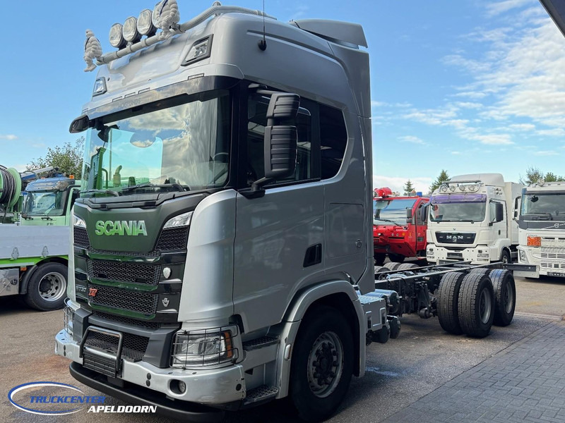 Scania R730 XT NGS V8 6x4 Naafreductie, Retarder, PTO - Kamion sa golom šasijom i zatvorenom kabinom: slika 4 Scania R730 XT NGS V8 6x4 Naafreductie, Retarder, PTO - Kamion sa golom šasijom i zatvorenom kabinom: slika 4