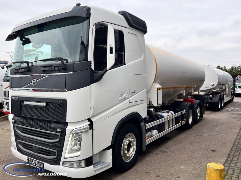Volvo FH 540 61200 Liter ADR! - Kamion cisterna: slika 2 Volvo FH 540 61200 Liter ADR! - Kamion cisterna: slika 2