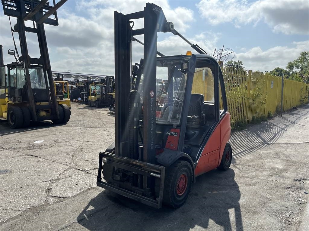 Linde H30D - Dizel viljuškar: slika 2 Linde H30D - Dizel viljuškar: slika 2