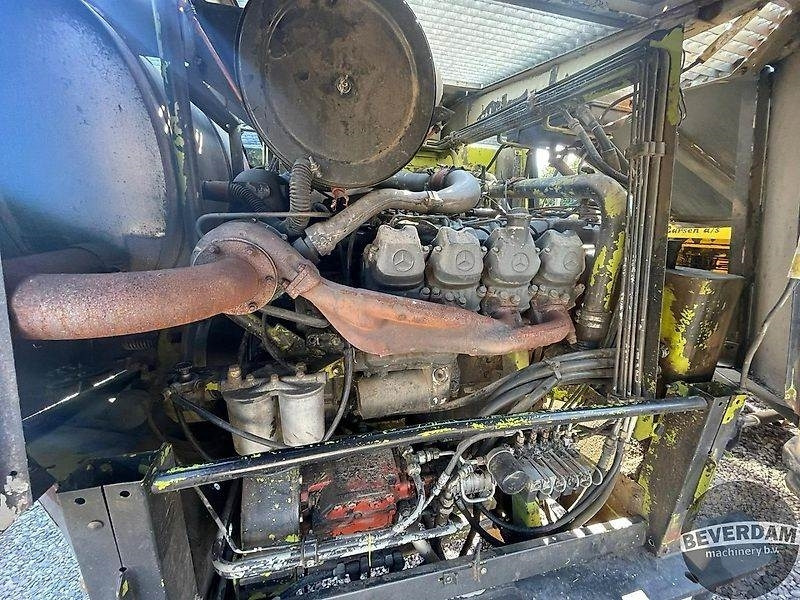 Claas Jaguar 880 489 onderdelen/parts/teile - Kombajn za stočnu hranu: slika 4 Claas Jaguar 880 489 onderdelen/parts/teile - Kombajn za stočnu hranu: slika 4