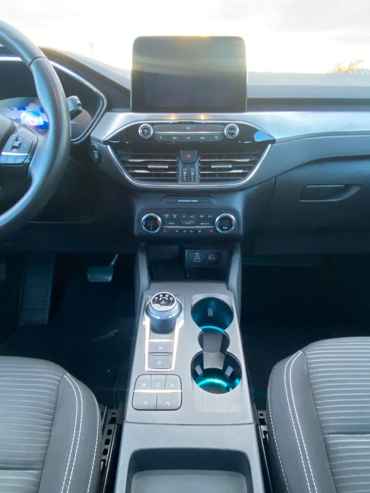 Ford Kuga Titanium 4X4 AWD - SUV: slika 5 Ford Kuga Titanium 4X4 AWD - SUV: slika 5