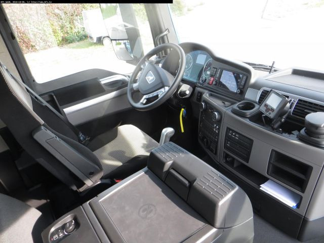 MAN TGS 18.420 4x4H BL HMF,Elektrokran 1820 K4 RC - Istovarivač: slika 4 MAN TGS 18.420 4x4H BL HMF,Elektrokran 1820 K4 RC - Istovarivač: slika 4
