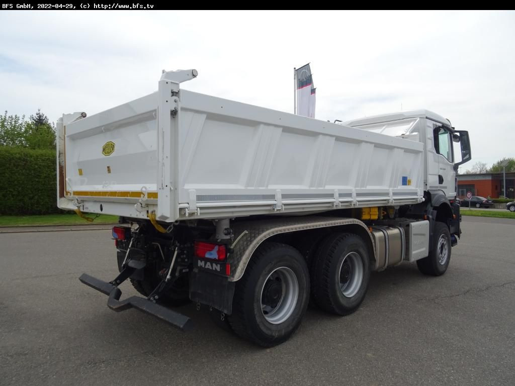 MAN TGS (TG3) 33.510 6x4 BL CH Bordmatik, 3-Seitenki - Istovarivač: slika 2 MAN TGS (TG3) 33.510 6x4 BL CH Bordmatik, 3-Seitenki - Istovarivač: slika 2