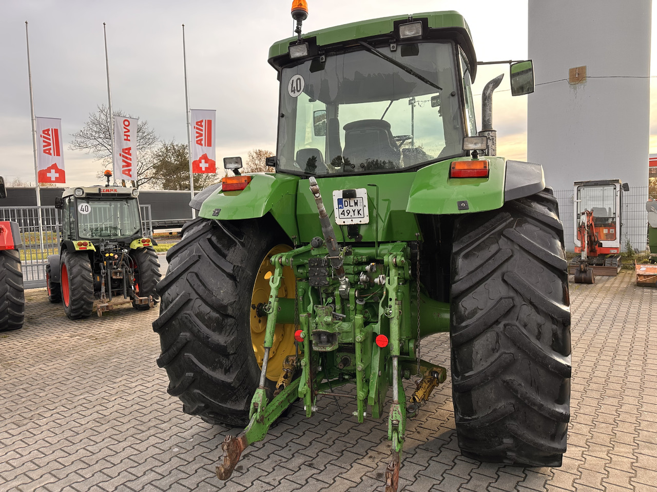 John Deere 8200 PowerShift 8.1 - Traktor: slika 5 John Deere 8200 PowerShift 8.1 - Traktor: slika 5