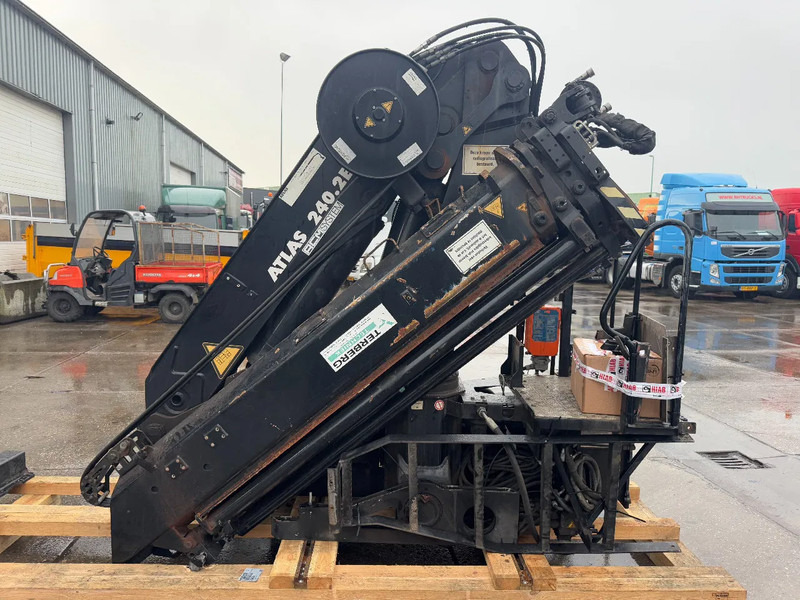 Atlas 240.2E-A3 + REMOTE CONTROL + 5E & 6E FUNCTIE 240.2E-A3 - Platforma: slika 1 Atlas 240.2E-A3 + REMOTE CONTROL + 5E & 6E FUNCTIE 240.2E-A3 - Platforma: slika 1