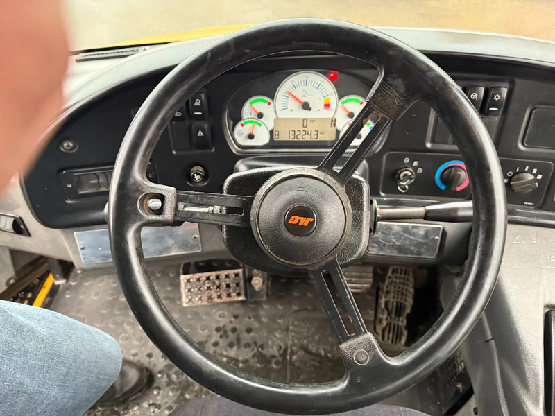 Zglobni kiper Caterpillar 725, CE, AIRCO, RETARDER, REAR CAMERA, AUTO LUBE, 23,5X25 TYERS: slika 14 Zglobni kiper Caterpillar 725, CE, AIRCO, RETARDER, REAR CAMERA, AUTO LUBE, 23,5X25 TYERS: slika 14