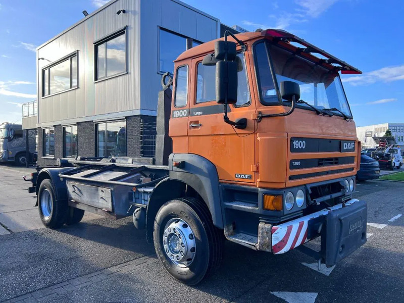 DAF 1900 TURBO 4X4 HOOKLIFT - Kamion sa hidrauličnom kukom: slika 3 DAF 1900 TURBO 4X4 HOOKLIFT - Kamion sa hidrauličnom kukom: slika 3
