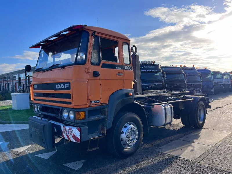 DAF 1900 TURBO 4X4 HOOKLIFT - Kamion sa hidrauličnom kukom: slika 1 DAF 1900 TURBO 4X4 HOOKLIFT - Kamion sa hidrauličnom kukom: slika 1