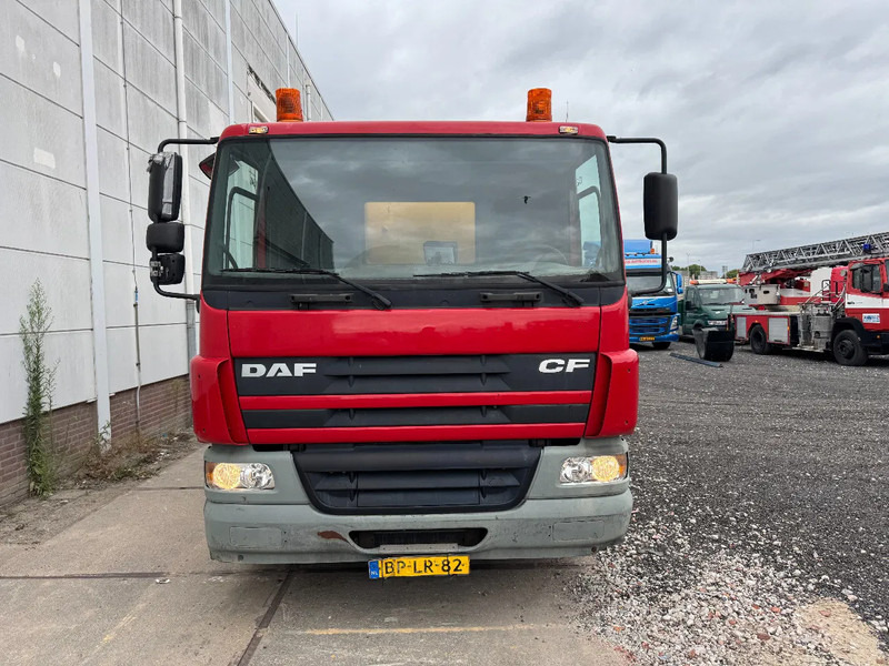 DAF CF 75.250 6X2 EURO 3 VACUUM CLEANER - Vakuumska cisterna: slika 2 DAF CF 75.250 6X2 EURO 3 VACUUM CLEANER - Vakuumska cisterna: slika 2