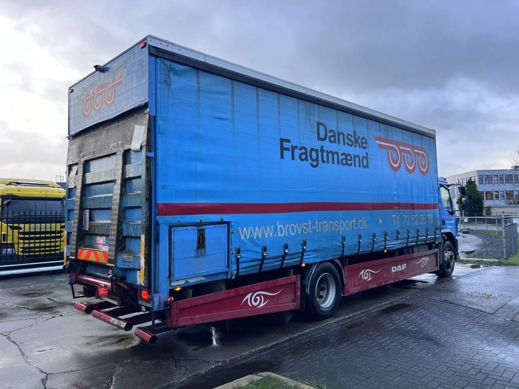 DAF LF 250 4X2 EURO 6 418.609km BOX 8.5mtr - Kamion sa ceradom: slika 4 DAF LF 250 4X2 EURO 6 418.609km BOX 8.5mtr - Kamion sa ceradom: slika 4