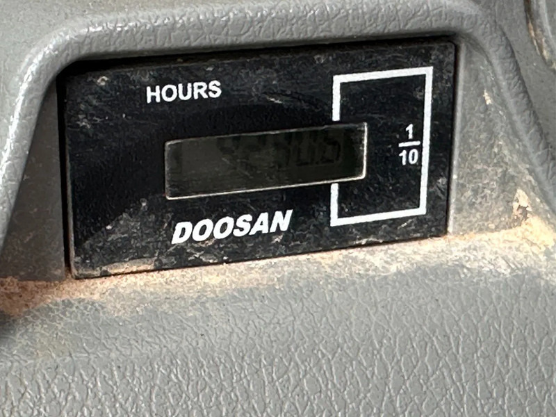 Bager guseničar Doosan DX235LC 5 -  ONLY 4226 HOURS -: slika 13