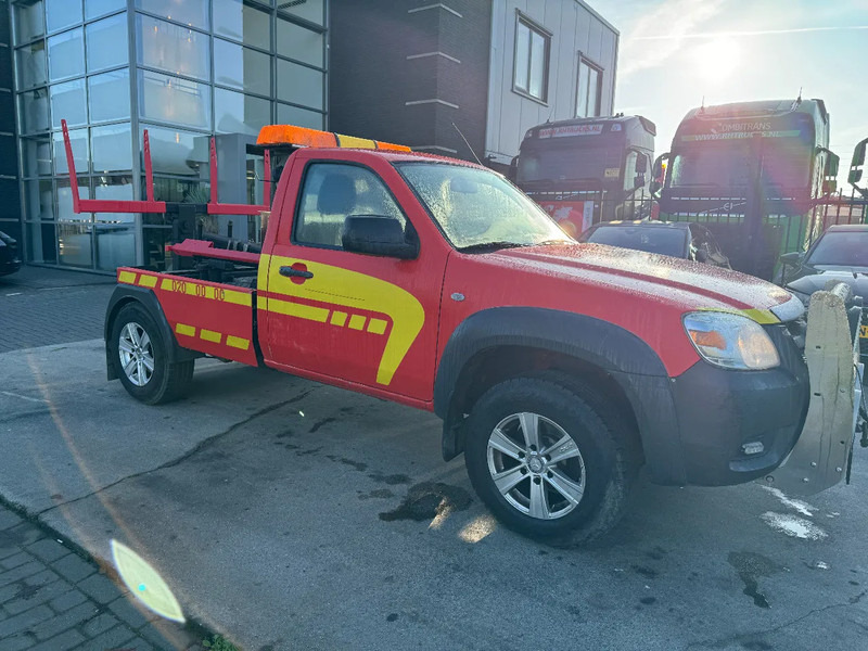 Mazda BT-50 4X4 + TOW TRUCK + DOUBLE WINCH + REMOTE - Dostavno vozilo: slika 3 Mazda BT-50 4X4 + TOW TRUCK + DOUBLE WINCH + REMOTE - Dostavno vozilo: slika 3