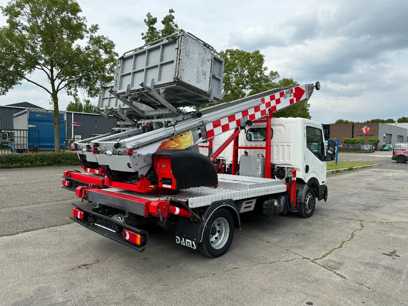 Nissan 3X UNIT CABSTAR 35.13 EURO 6 + LIFT 25 METER + REMOTE CONTROL - Dostavno vozilo: slika 4 Nissan 3X UNIT CABSTAR 35.13 EURO 6 + LIFT 25 METER + REMOTE CONTROL - Dostavno vozilo: slika 4